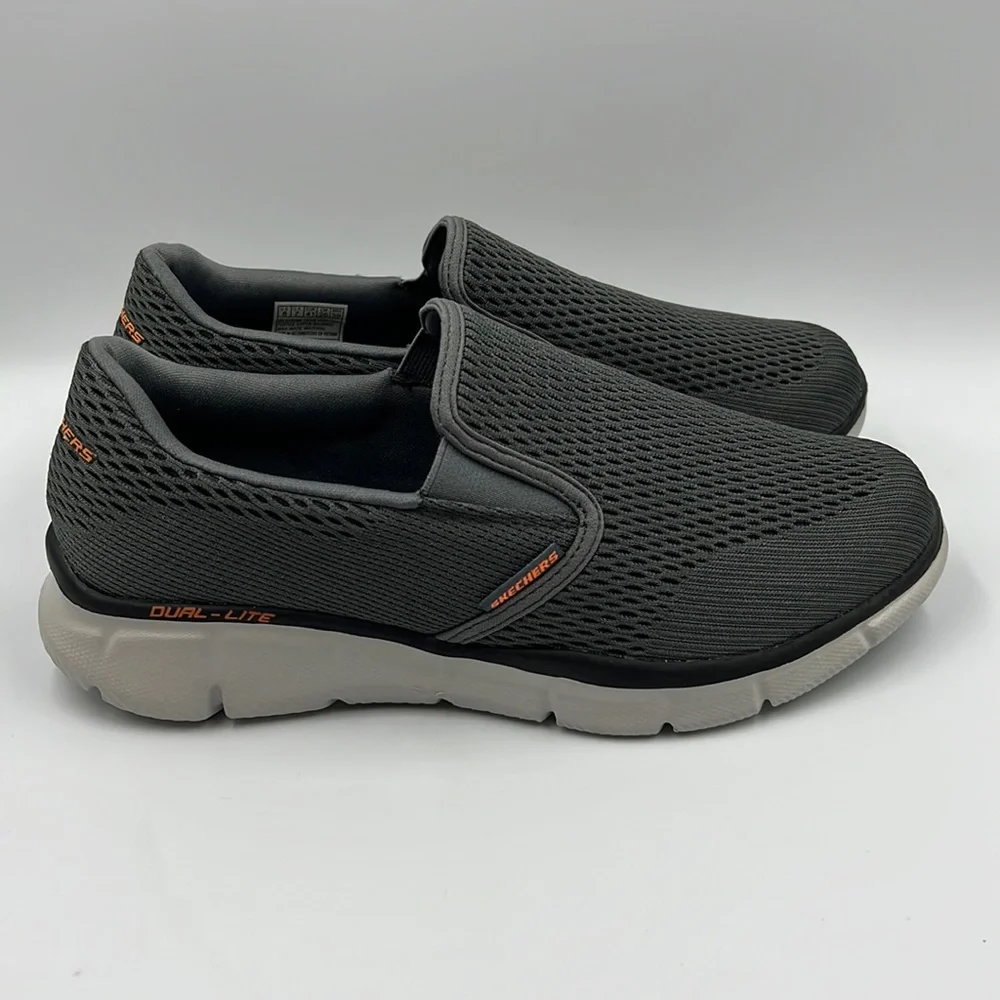 Skechers Memory Foam Walking Shoes, Men’s sz‎ 8